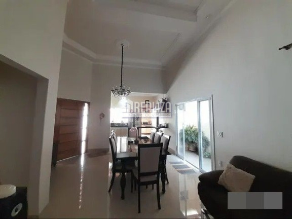 Imagem Casa com 3 Quartos à Venda, 250 m² em Nossa Senhora Da Abadia - Uberaba Imagem Casa com 3 Quartos à Venda, 250 m² em Nossa Senhora Da Abadia - Uberaba