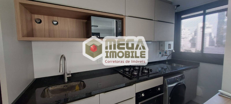 Imagem Apartamento com 1 Quarto à Venda, 28 m² em Centro - Florianópolis Imagem Apartamento com 1 Quarto à Venda, 28 m² em Centro - Florianópolis