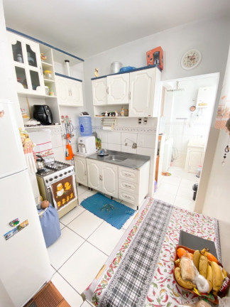 Imagem Apartamento com 2 Quartos à Venda,  em Passo Da Areia - Porto Alegre