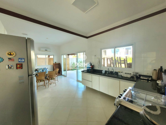 Imagem Sobrado com 4 Quartos à Venda, 289 m² em Costa Nova - Caraguatatuba