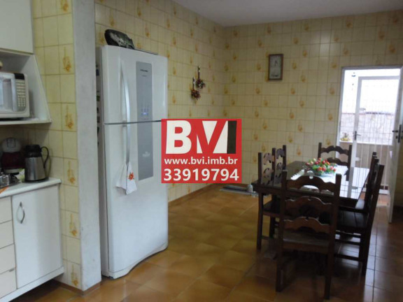 Imagem Casa com 4 Quartos à Venda, 270 m² em Vila Da Penha - Rio De Janeiro