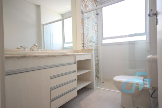 Imagem Apartamento com 3 Quartos à Venda, 244 m² em Moema - São Paulo Imagem Apartamento com 3 Quartos à Venda, 244 m² em Moema - São Paulo