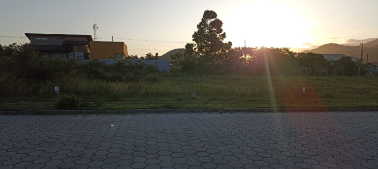 Imagem Terreno à Venda, 747 m² em Campo Duna - Garopaba
