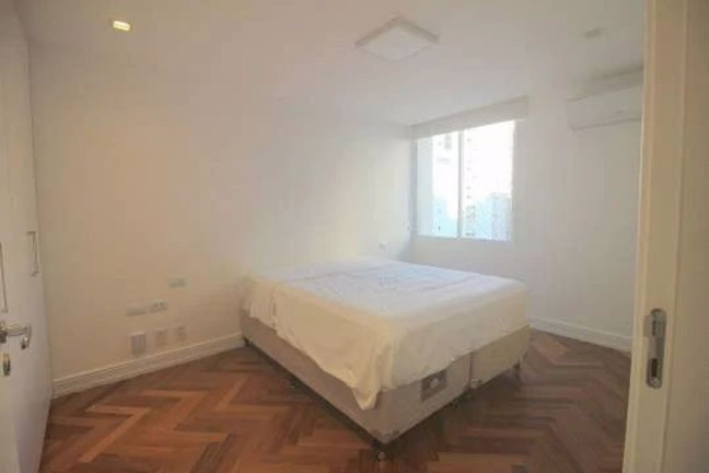 Imagem Apartamento com 2 Quartos à Venda, 129 m² em Itaim Bibi - São Paulo