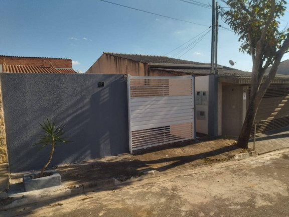 Imagem Casa com 2 Quartos à Venda, 140 m² em Bragança Paulista Imagem Casa com 2 Quartos à Venda, 140 m² em Bragança Paulista