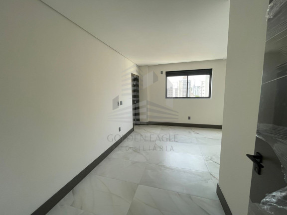 Imagem Apartamento com 3 Quartos à Venda, 130 m² em Centro - Balneário Camboriú Imagem Apartamento com 3 Quartos à Venda, 130 m² em Centro - Balneário Camboriú