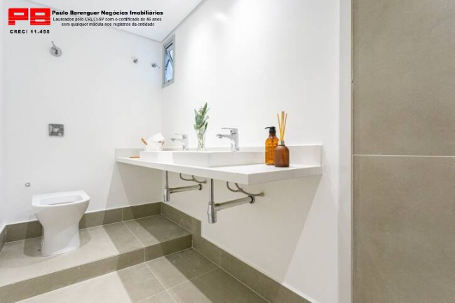 Imagem Apartamento com 2 Quartos à Venda, 161 m² em Moema - São Paulo Imagem Apartamento com 2 Quartos à Venda, 161 m² em Moema - São Paulo