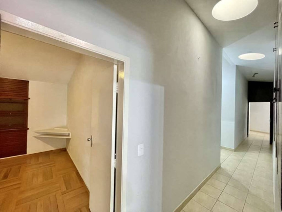 Imagem Casa com 4 Quartos à Venda, em Chácara São João - Carapicuíba Imagem Casa com 4 Quartos à Venda, em Chácara São João - Carapicuíba