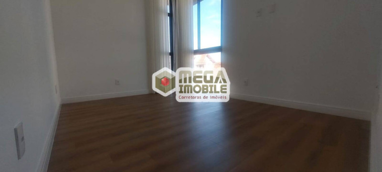 Imagem Casa com 3 Quartos à Venda, 166 m² em Itacorubi - Florianópolis Imagem Casa com 3 Quartos à Venda, 166 m² em Itacorubi - Florianópolis