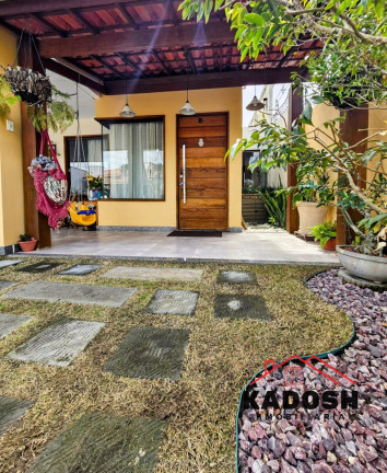 Imagem Casa com 3 Quartos à Venda, 200 m² em Sim - Feira De Santana Imagem Casa com 3 Quartos à Venda, 200 m² em Sim - Feira De Santana