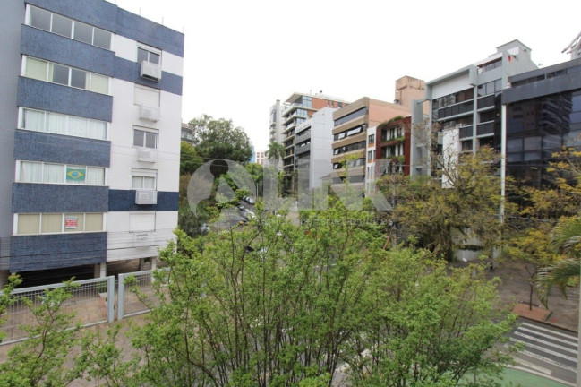 Imagem Apartamento com 3 Quartos à Venda, 136 m² em Petrópolis - Porto Alegre