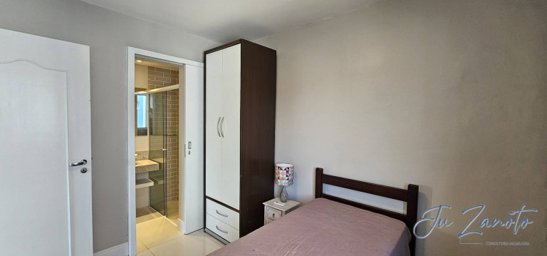 Imagem Apartamento com 2 Quartos à Venda, 60 m² em Caiobá - Matinhos Imagem Apartamento com 2 Quartos à Venda, 60 m² em Caiobá - Matinhos