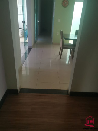 Imagem Casa com 3 Quartos à Venda, 250 m² em Jardim Macarenko - Sumaré