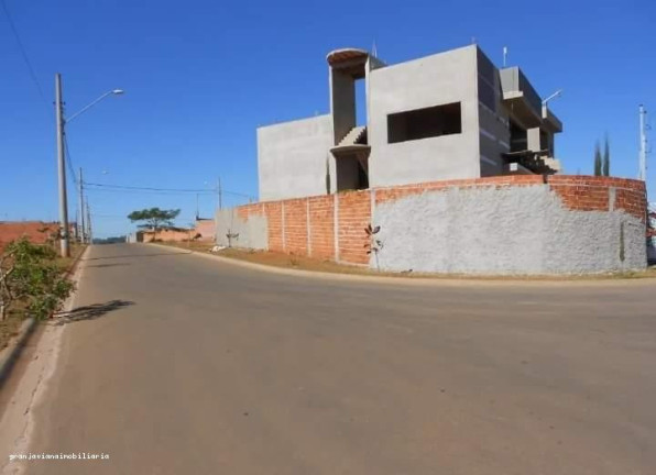 Imagem Terreno à Venda, 150 m² em Jardim Vitoria - Cotia Imagem Terreno à Venda, 150 m² em Jardim Vitoria - Cotia