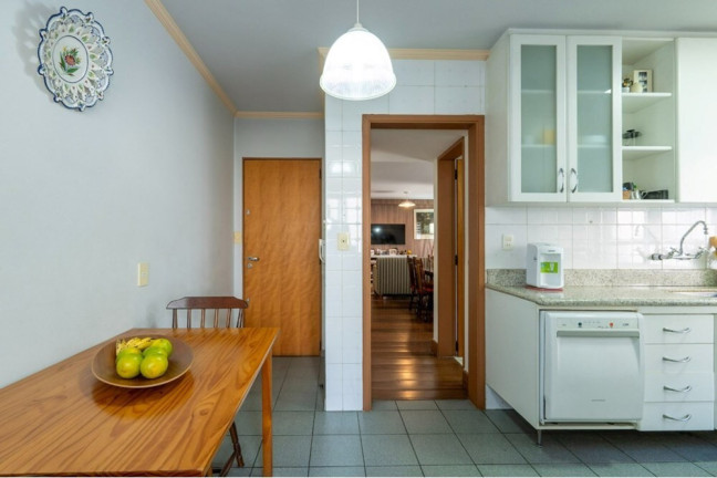 Imagem Apartamento com 3 Quartos à Venda, 129 m² em Itaim Bibi - São Paulo Imagem Apartamento com 3 Quartos à Venda, 129 m² em Itaim Bibi - São Paulo