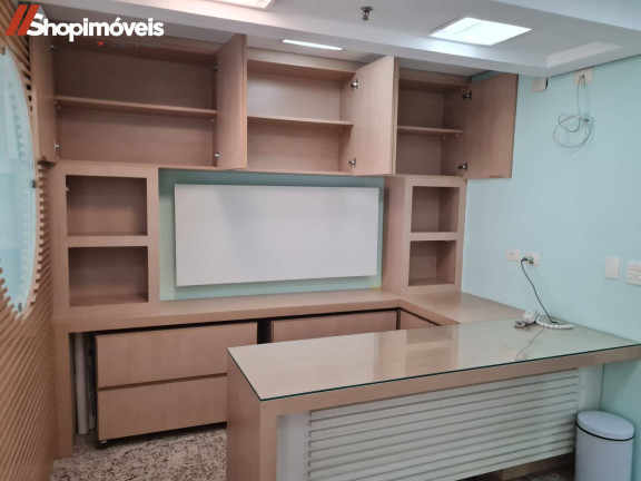 Sala Comercial à Venda, 40 m² em Vila Olímpia - São Paulo