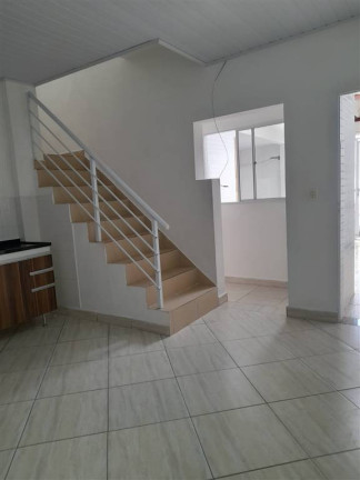 Imagem Casa com 2 Quartos à Venda, 66 m² em Guilhermina - Praia Grande Imagem Casa com 2 Quartos à Venda, 66 m² em Guilhermina - Praia Grande