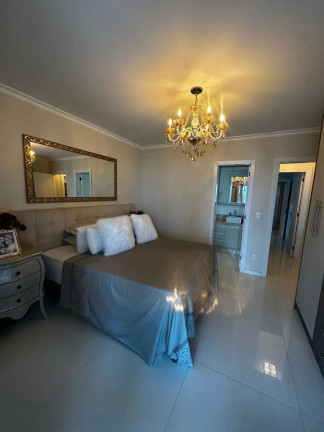 Imagem Apartamento com 3 Quartos à Venda, 184 m² em Centro - Balneário Camboriú Imagem Apartamento com 3 Quartos à Venda, 184 m² em Centro - Balneário Camboriú