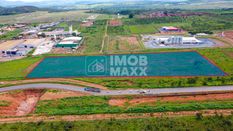 Imagem Terreno à Venda, 2.511 m² em 3º Setor Industrial - Formosa Imagem Terreno à Venda, 2.511 m² em 3º Setor Industrial - Formosa