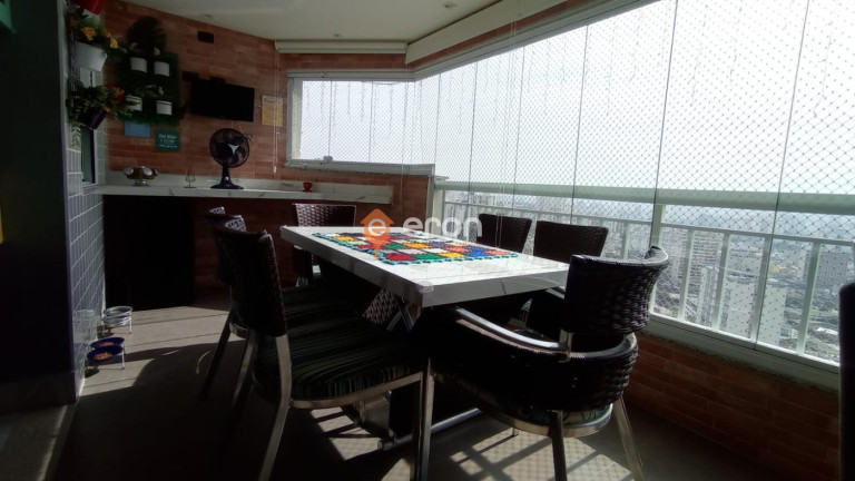 Imagem Apartamento com 3 Quartos à Venda, 158 m²
