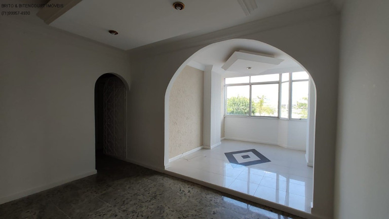Imóvel com 3 Quartos à Venda, 80 m² em Imbuí - Salvador