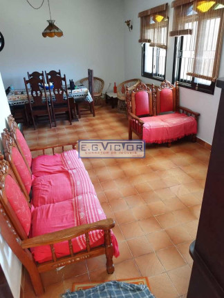 Imagem Casa com 3 Quartos à Venda, 222 m² em Solemar - Praia Grande Imagem Casa com 3 Quartos à Venda, 222 m² em Solemar - Praia Grande