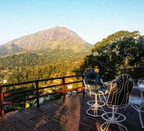 Imagem Apartamento com 20 Quartos à Venda, 4.200 m² em Tijuca - Teresópolis Imagem Apartamento com 20 Quartos à Venda, 4.200 m² em Tijuca - Teresópolis