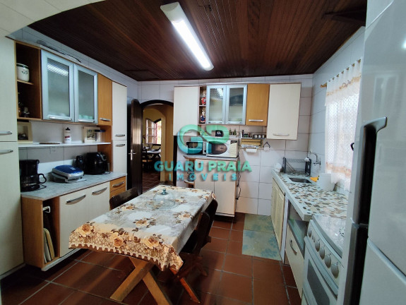 Imagem Casa com 4 Quartos à Venda, 200 m² em Enseada - Guarujá