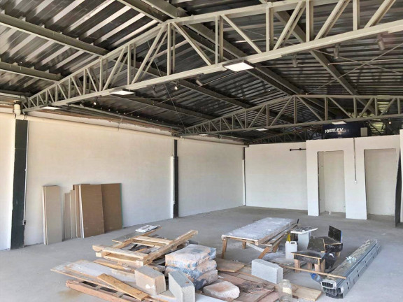 Imagem Loja para Alugar, 130 m² em Granja Viana - Cotia Imagem Loja para Alugar, 130 m² em Granja Viana - Cotia