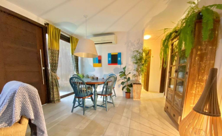Imagem Casa com 4 Quartos à Venda, 200 m² em Centro - Xangri-lá Imagem Casa com 4 Quartos à Venda, 200 m² em Centro - Xangri-lá