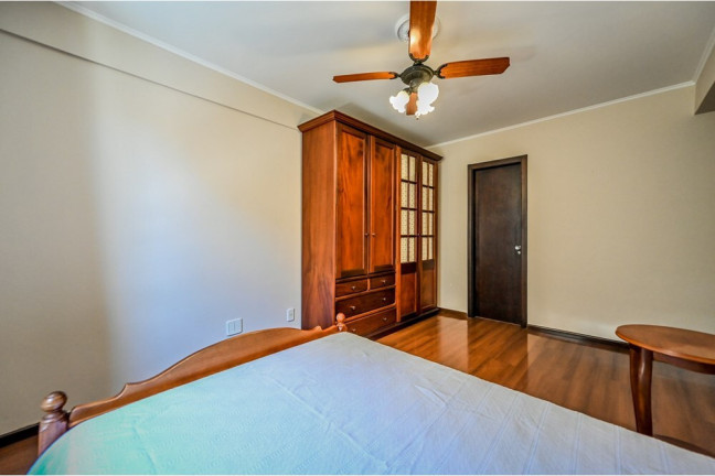 Imagem Apartamento com 3 Quartos à Venda, 112 m² em Rio Branco - Porto Alegre Imagem Apartamento com 3 Quartos à Venda, 112 m² em Rio Branco - Porto Alegre