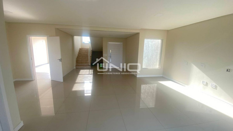 Imagem Casa com 3 Quartos à Venda, 190 m² em Fraron - Pato Branco Imagem Casa com 3 Quartos à Venda, 190 m² em Fraron - Pato Branco