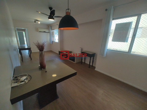 Imagem Apartamento com 3 Quartos à Venda, 124 m² em Centro - Florianópolis Imagem Apartamento com 3 Quartos à Venda, 124 m² em Centro - Florianópolis