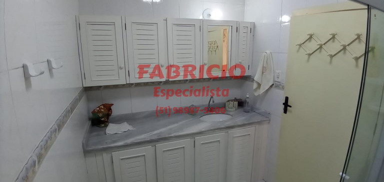 Imagem Casa com 4 Quartos à Venda, 180 m² em Capão Novo - Capão Da Canoa