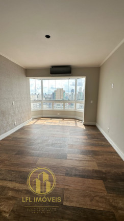 Imagem Cobertura com 3 Quartos à Venda, 250 m² em Vila Nova Conceição - São Paulo