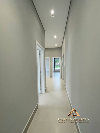 Imagem Casa com 4 Quartos à Venda, 280 m² em Cond Parque Lagoa Silvana - Caratinga Imagem Casa com 4 Quartos à Venda, 280 m² em Cond Parque Lagoa Silvana - Caratinga