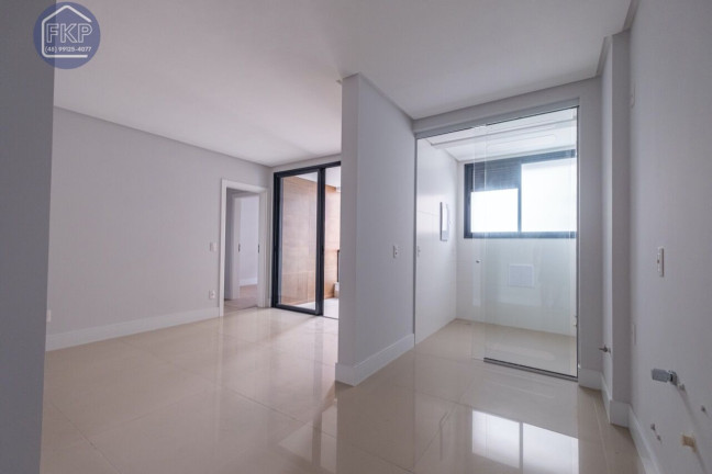 Imagem Apartamento com 2 Quartos à Venda, 79 m² em Agronômica - Florianópolis