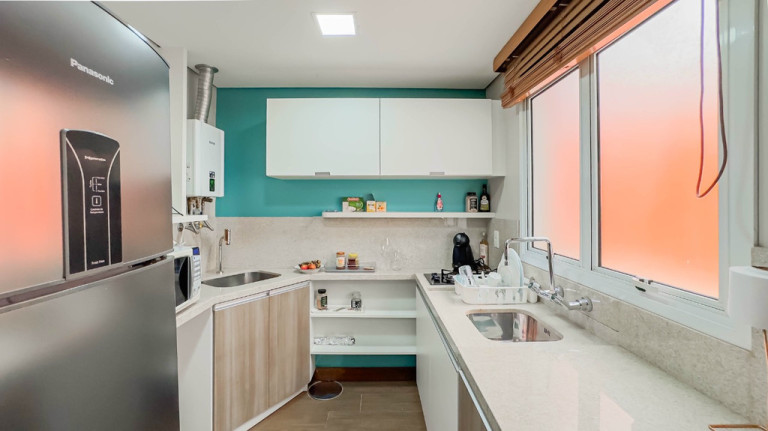 Imagem Apartamento com 2 Quartos à Venda, 50 m² em Moinhos De Vento - Porto Alegre Imagem Apartamento com 2 Quartos à Venda, 50 m² em Moinhos De Vento - Porto Alegre
