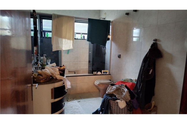 Imagem Casa com 4 Quartos à Venda, em Jardim Prudência - São Paulo Imagem Casa com 4 Quartos à Venda, em Jardim Prudência - São Paulo
