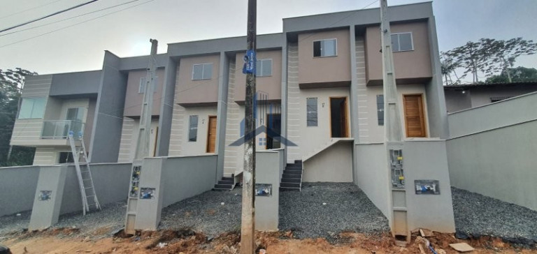 Imagem Sobrado com 2 Quartos à Venda, 60 m² em Santa Catarina - Joinville Imagem Sobrado com 2 Quartos à Venda, 60 m² em Santa Catarina - Joinville