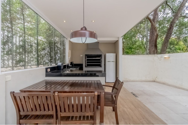 Imagem Imóvel com 3 Quartos à Venda, 130 m² em Vila Suzana - São Paulo Imagem Imóvel com 3 Quartos à Venda, 130 m² em Vila Suzana - São Paulo