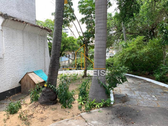 Imagem Casa com 4 Quartos à Venda, 1.800 m² em Centro - Campos Dos Goytacazes Imagem Casa com 4 Quartos à Venda, 1.800 m² em Centro - Campos Dos Goytacazes