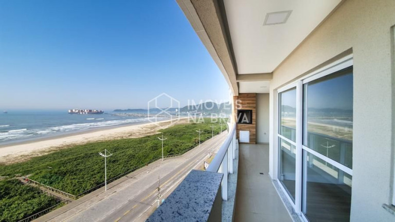 Imagem Apartamento com 3 Quartos à Venda, 143 m² em Centro - Navegantes