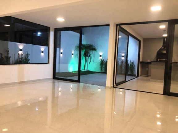 Imagem Casa de Condomínio com 3 Quartos à Venda, 190 m² em Tamboré - Santana De Parnaíba Imagem Casa de Condomínio com 3 Quartos à Venda, 190 m² em Tamboré - Santana De Parnaíba