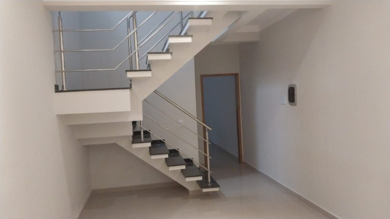 Imagem Sobrado com 3 Quartos à Venda, 168 m² em Jardim Das Indústrias - São José Dos Campos Imagem Sobrado com 3 Quartos à Venda, 168 m² em Jardim Das Indústrias - São José Dos Campos