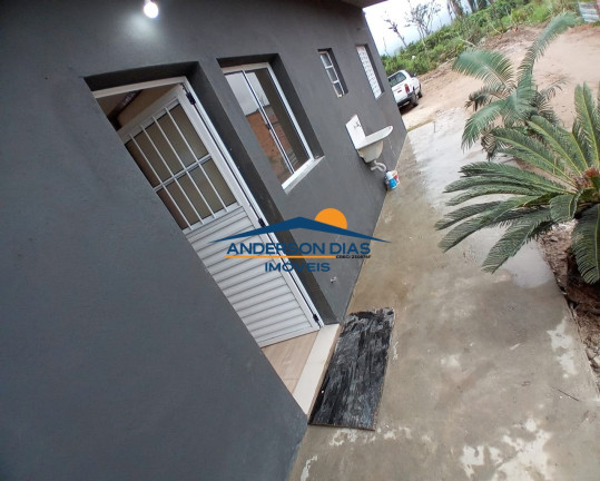 Imagem Casa com 1 Quarto à Venda, 58 m² em Praia Das Palmeiras - Caraguatatuba Imagem Casa com 1 Quarto à Venda, 58 m² em Praia Das Palmeiras - Caraguatatuba