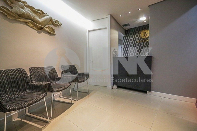 Imagem Imóvel com 3 Quartos à Venda, 94 m² em Moinhos De Vento - Porto Alegre