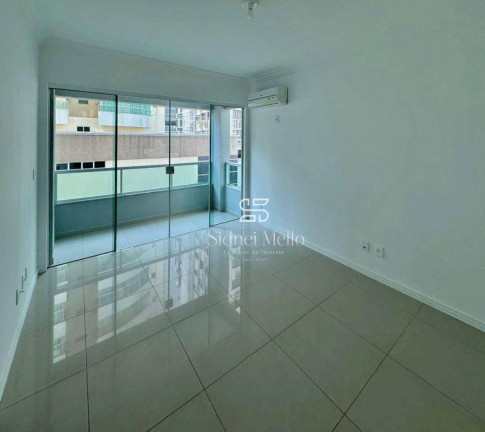 Apartamento com 4 Quartos à Venda, 114 m² em 2 Quadra Centro - Balneário Camboriú