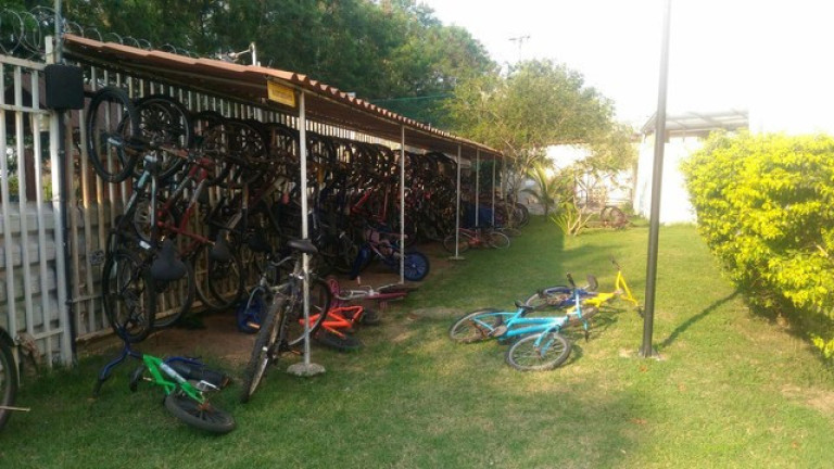 Imagem Imóvel com 2 Quartos à Venda, 52 m² em Campo Grande - Rio De Janeiro Imagem Imóvel com 2 Quartos à Venda, 52 m² em Campo Grande - Rio De Janeiro
