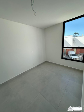 Imagem Casa de Condomínio com 3 Quartos à Venda, 108 m² em Itaguá - Ubatuba